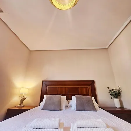 Quarto em Acomodações Particulares Pangea S *